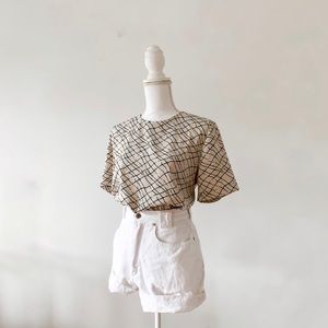 Vintage cream geometric short sleeve top